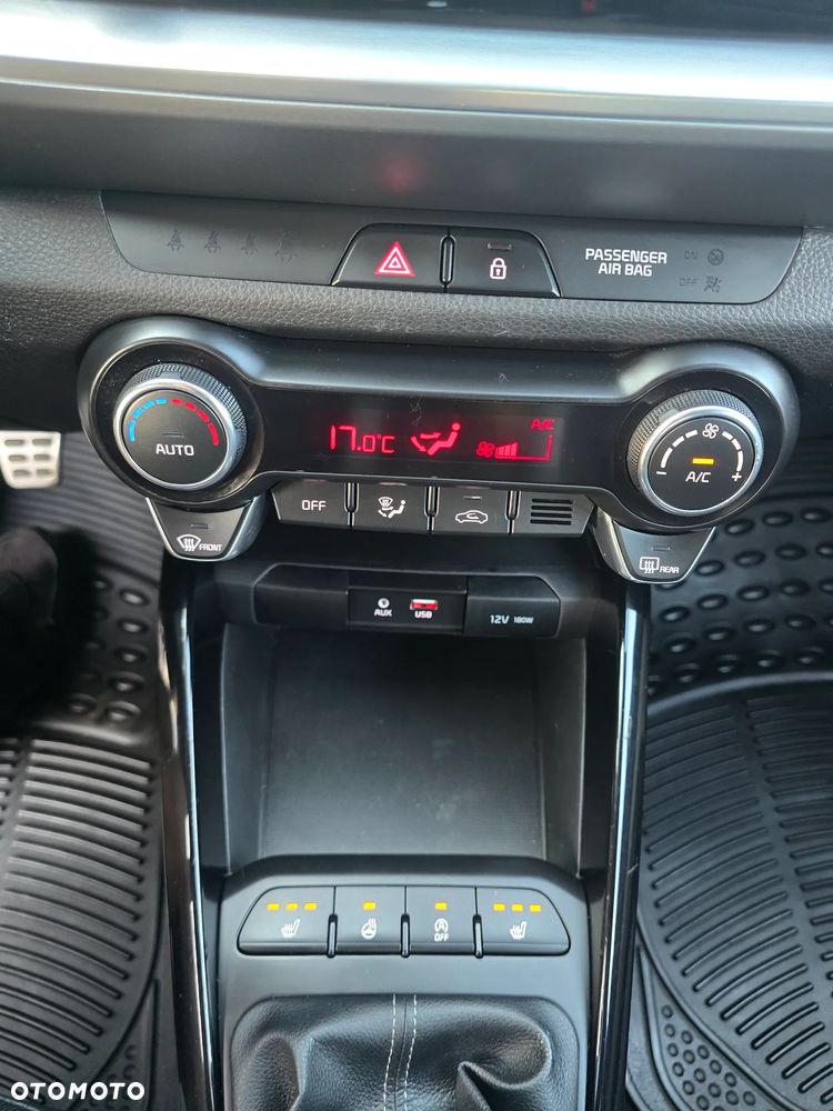 Kia Stonic 1.0 T-GDI M - 25