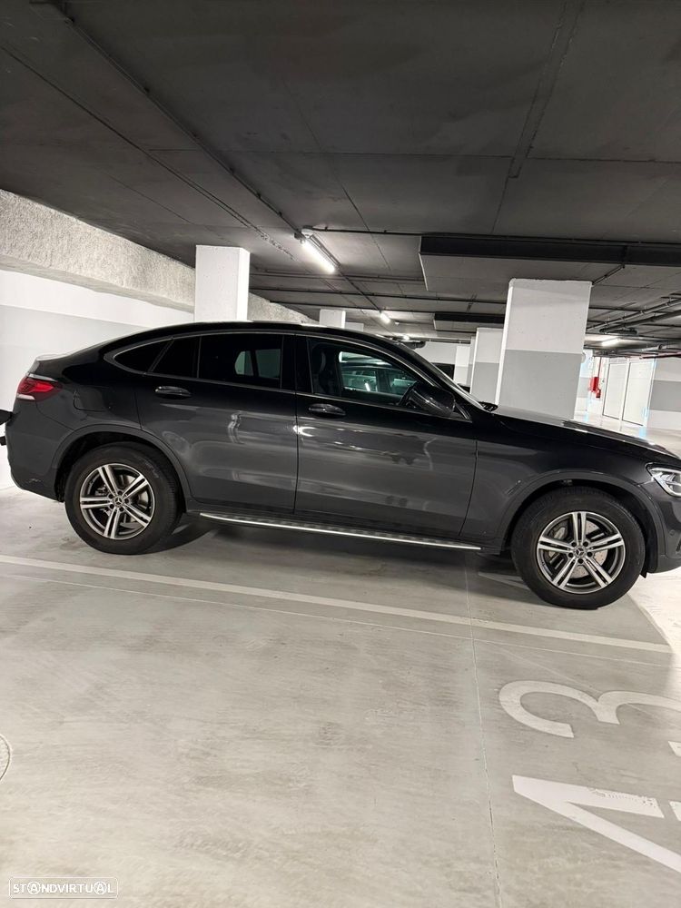 Mercedes-Benz GLC 300 e Coupe 4Matic - 13