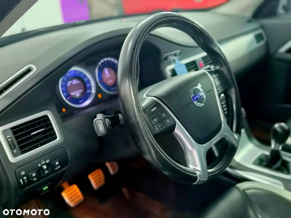 Volvo V70 2.5T RDesign - 24