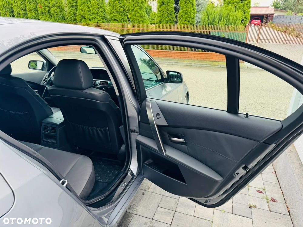 BMW Seria 5 - 17