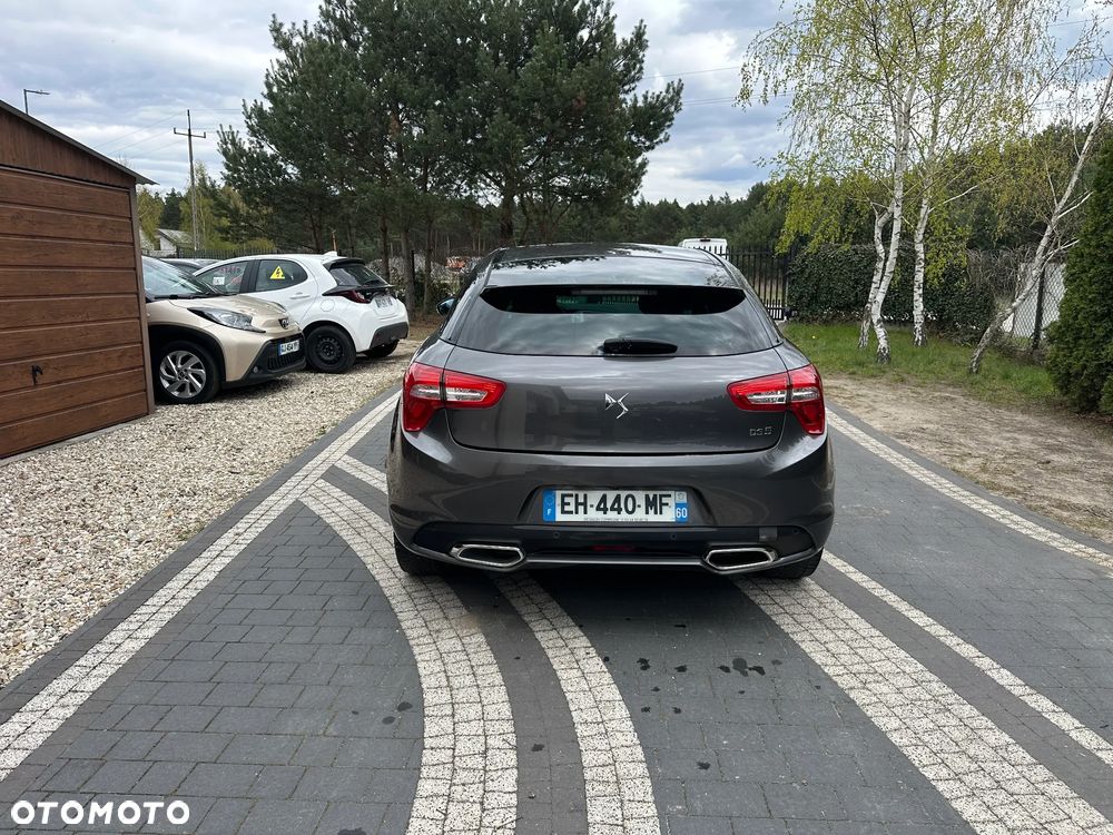 DS Automobiles DS 5 - 5