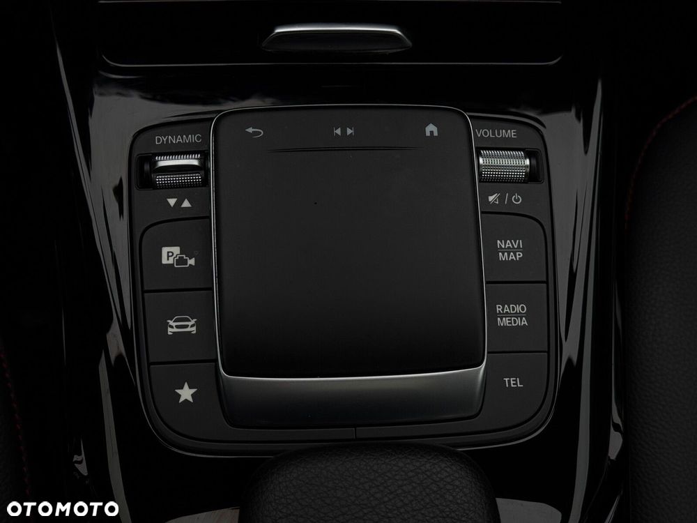 Mercedes-Benz Klasa A 35 AMG 4-Matic 7G-DCT - 22