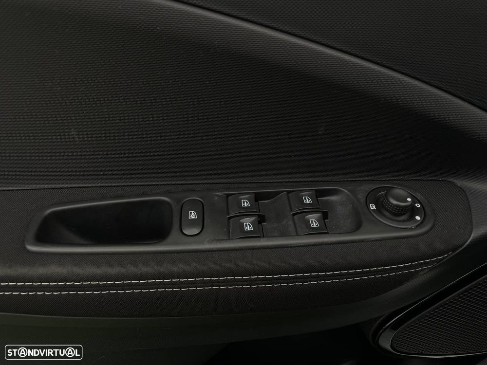 Renault Zoe (c/ Bateria) Z.E. 40 LIFE - 17