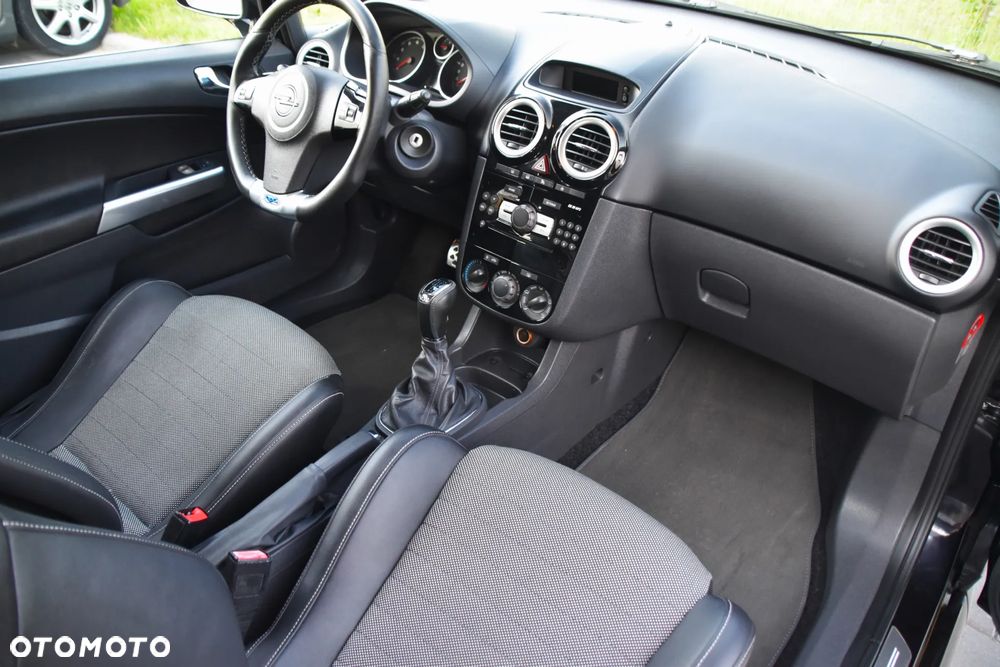 Opel Corsa 1.6 Turbo OPC - 5