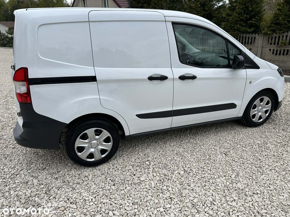 Ford TRANSIT COURIER - 4