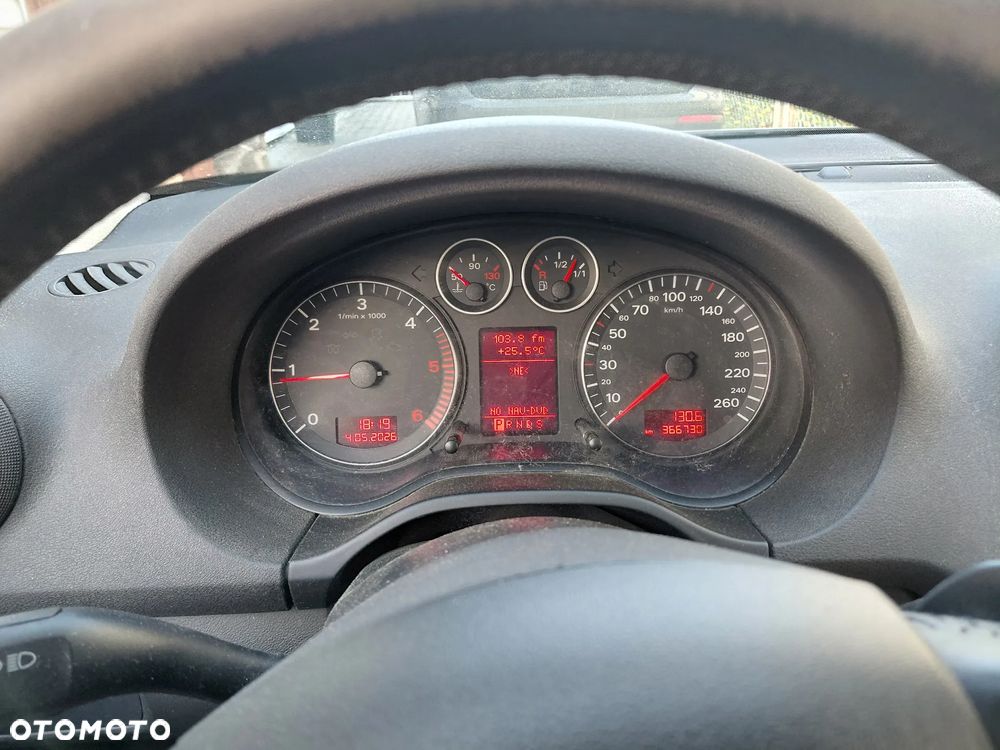 Audi A3 Sportback - 2