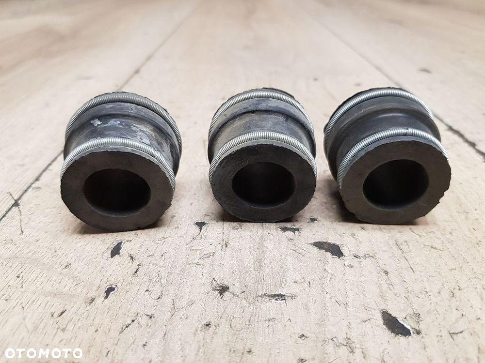 Uszczelka układu wydechowego Honda MTX80 MTX125 CRM50  18391-GJ1-000 - 4