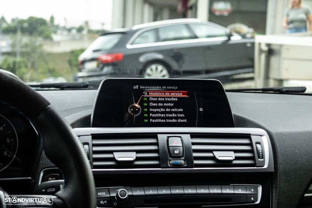 BMW 116 d Pack M - 37