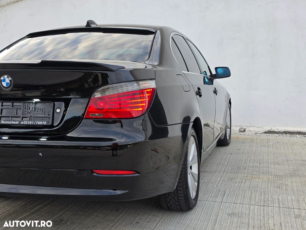 BMW Seria 5 520d Aut. Edition Exclusive - 20