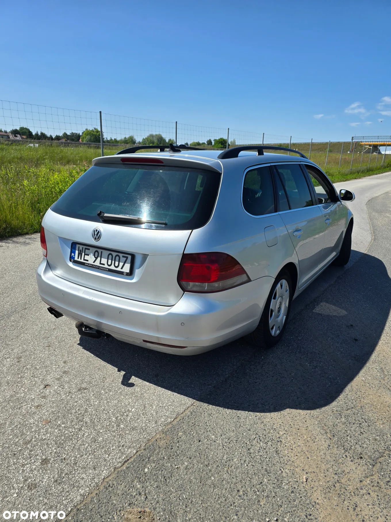 Volkswagen Golf VI 2.0 TDI Comfortline - 3