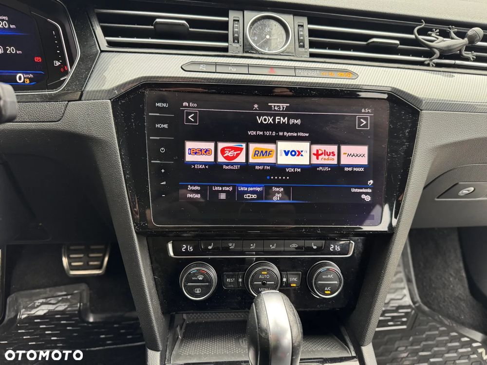 Volkswagen Arteon 2.0 TDI SCR R-Line DSG - 28