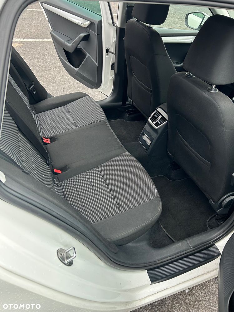 Skoda Octavia 1.6 TDI Greenline - 17
