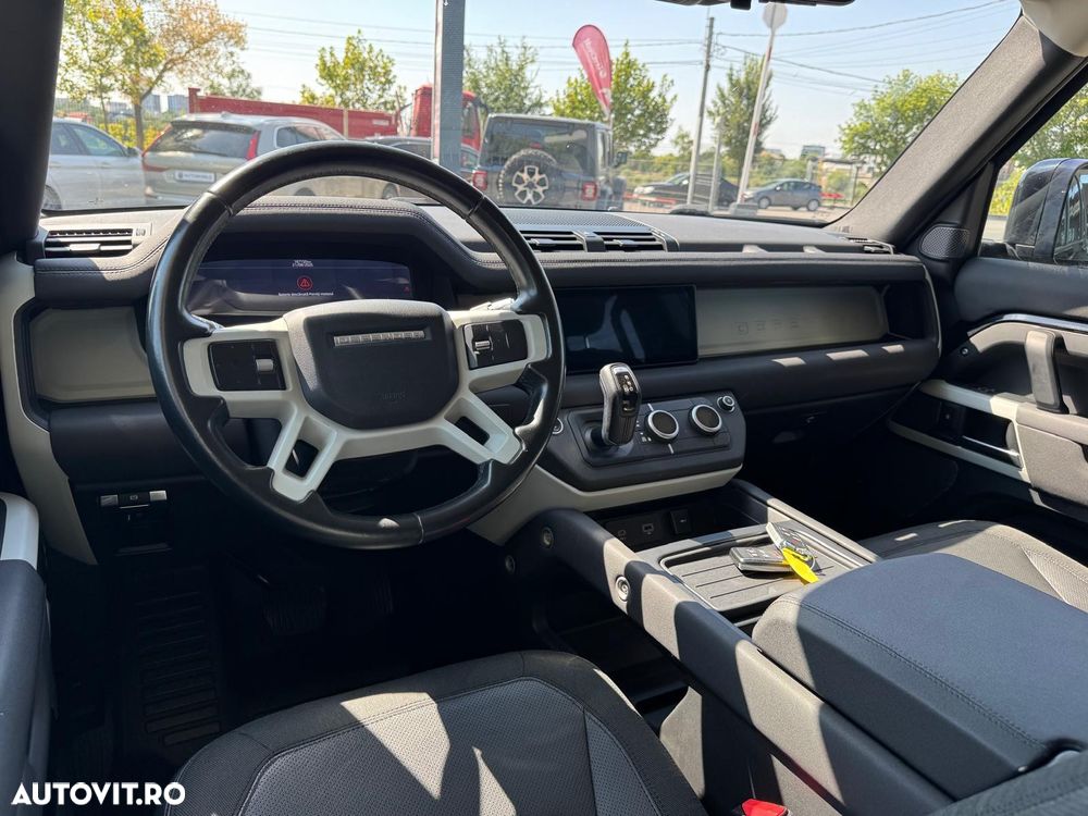 Land Rover Defender 110 2.0L D200 HSE - 6