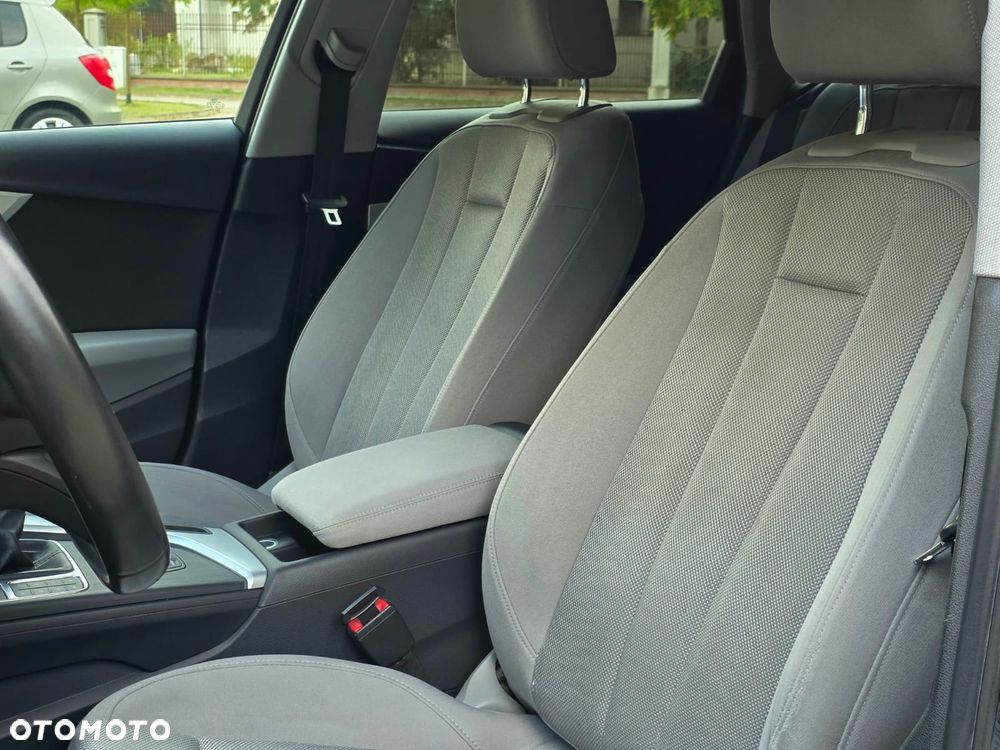 Audi A4 Avant 2.0 TDI ultra - 24