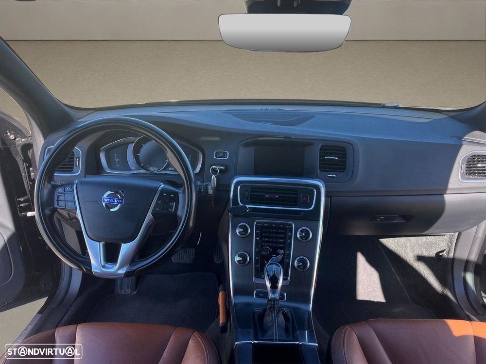 Volvo V60 D6 Twin Engine Geartronic RDesign - 11