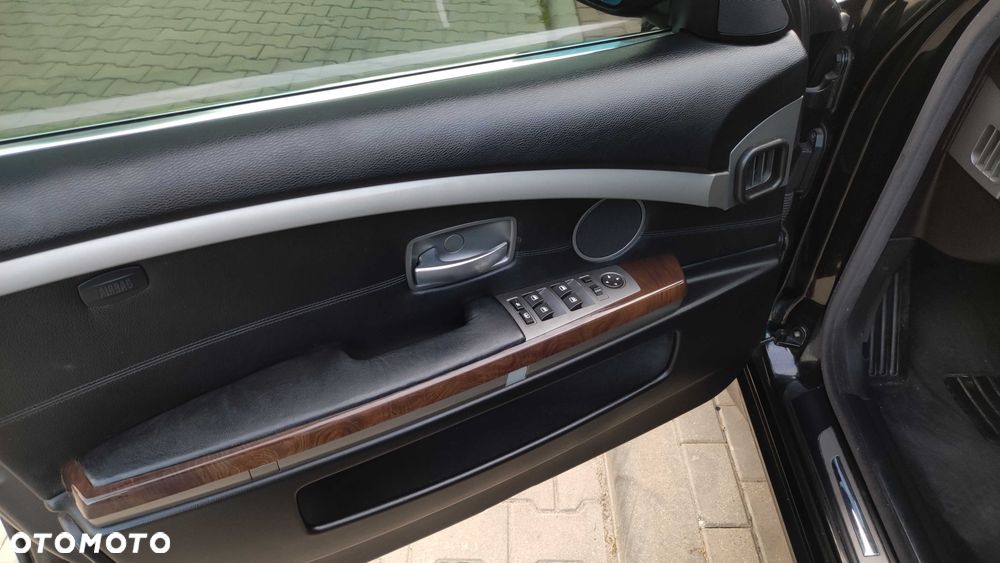 BMW Seria 7 - 3