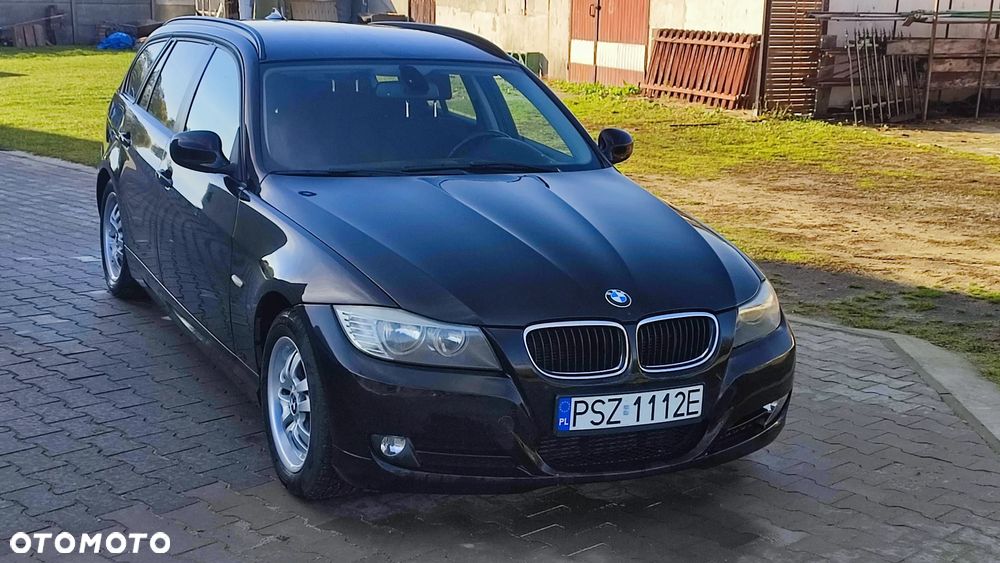 BMW Seria 3 320d - 19