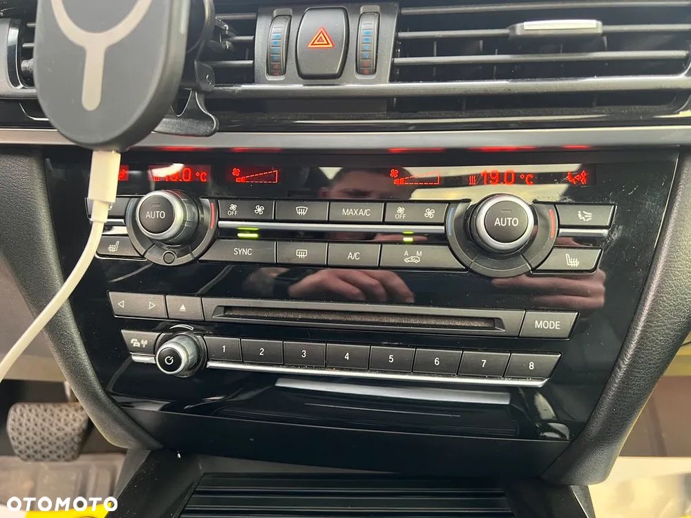 BMW X5 xDrive40d - 19