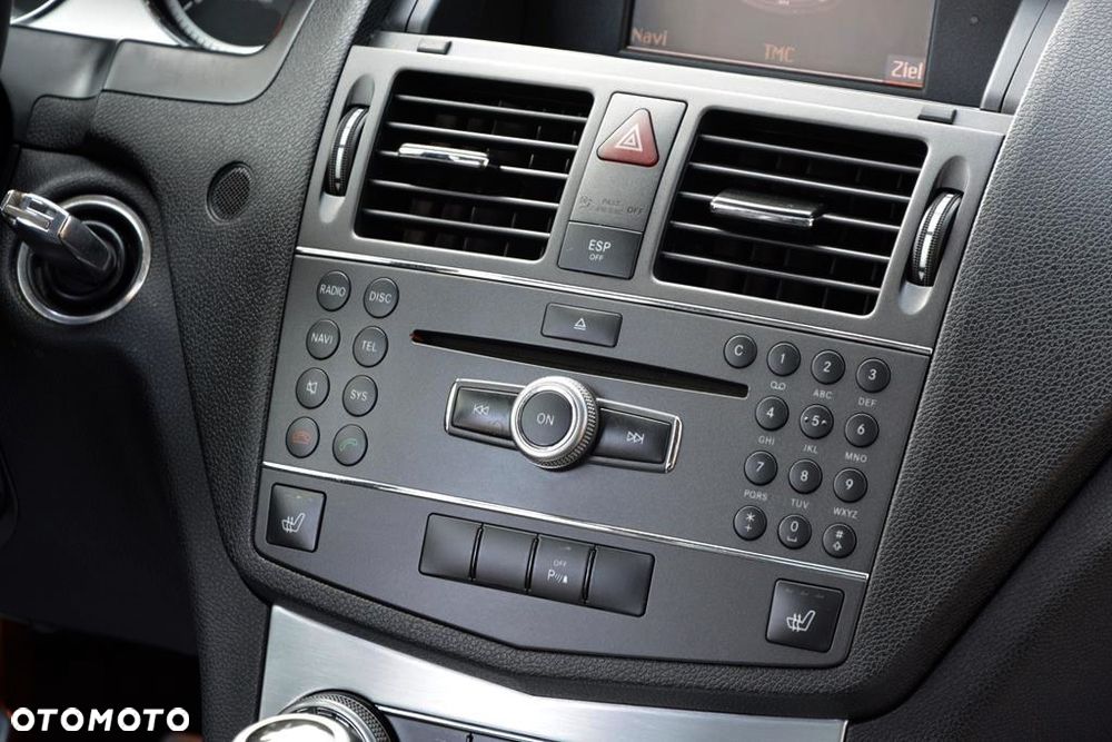 Mercedes-Benz Klasa C 200 Kompressor Avantgarde - 36