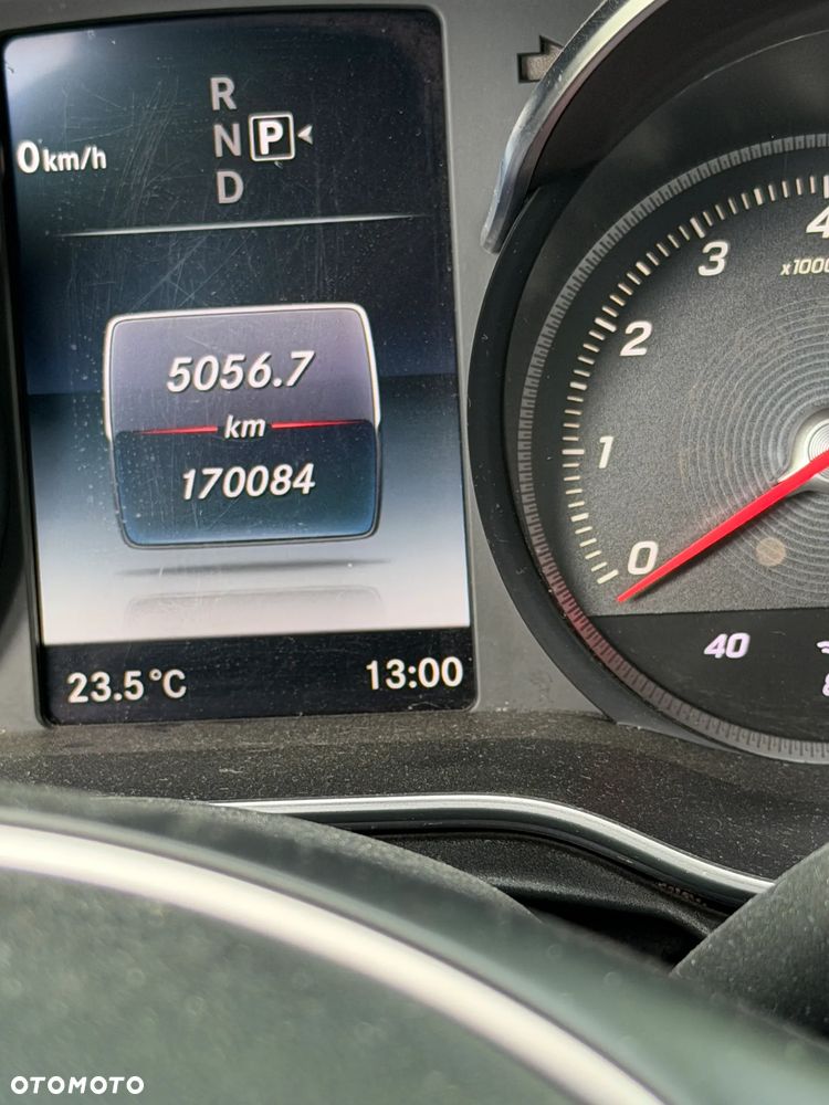 Mercedes-Benz Klasa C 300 7G-TRONIC - 20