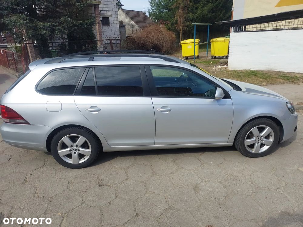 Volkswagen Golf 1.6 TDI DPF BlueMotion Technology Trendline - 1