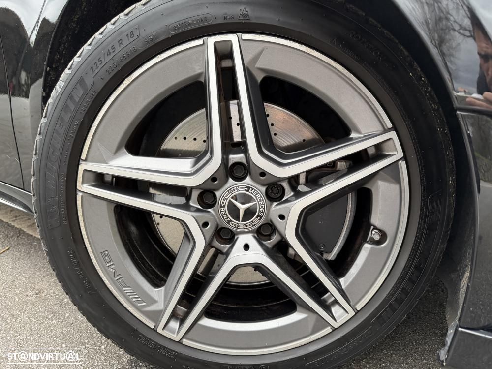 Mercedes-Benz A 250 e 8G-DCT Edition AMG Line - 3