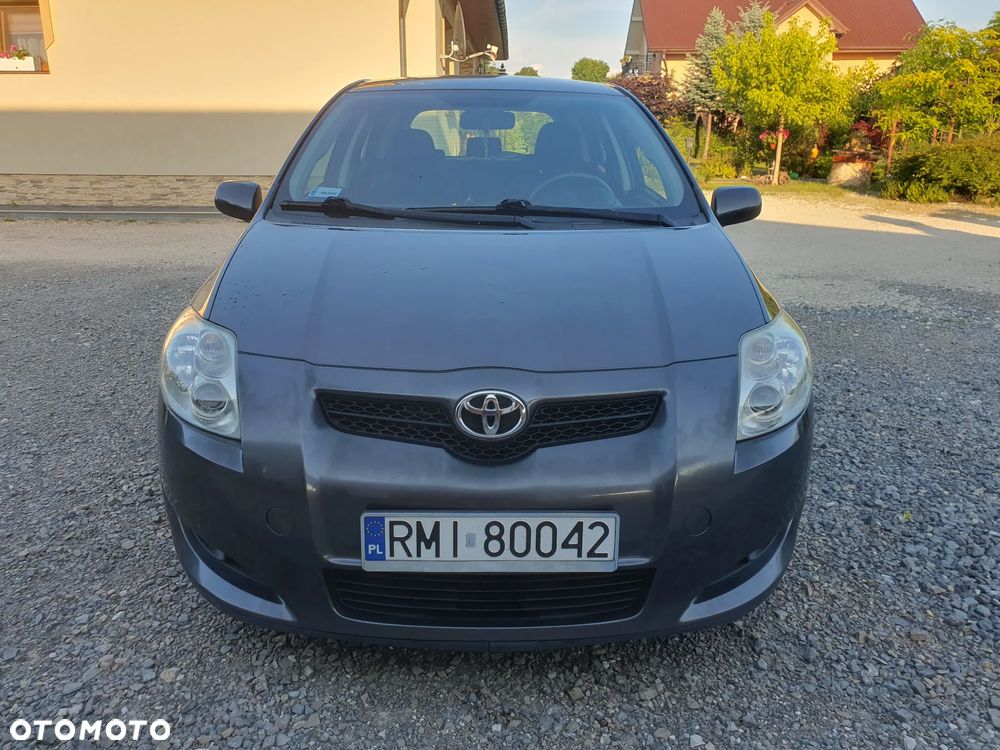 Toyota Auris - 15