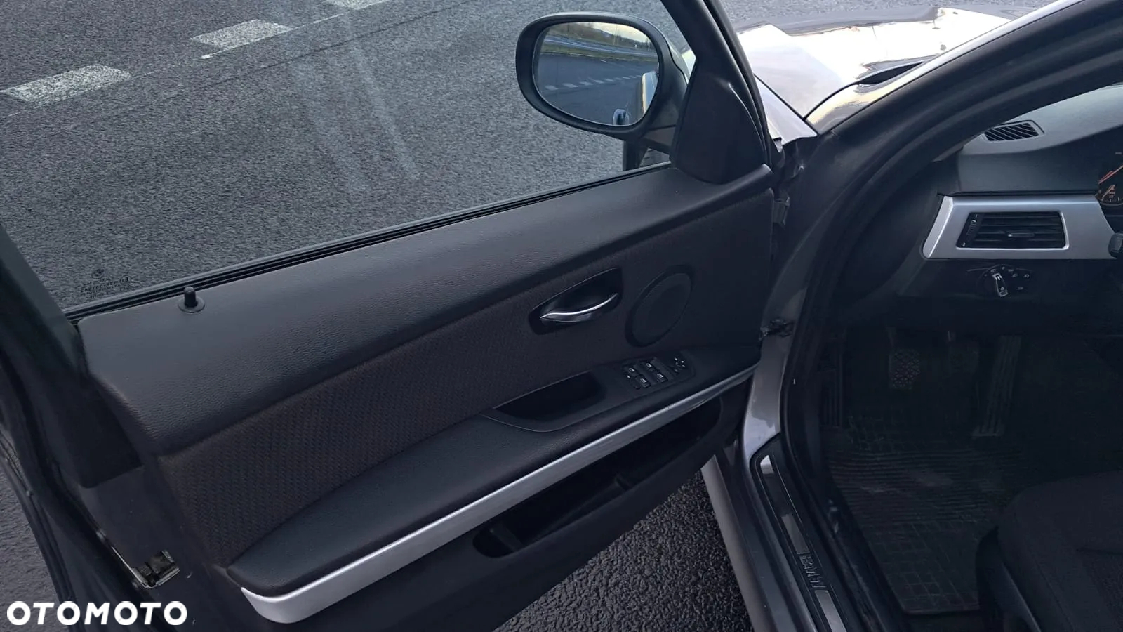 BMW Seria 3 320d - 14