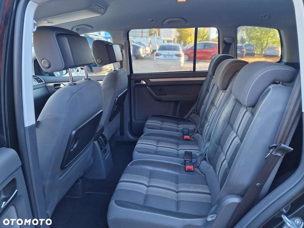 Volkswagen Touran 1.6 TDI DPF MATCH - 6