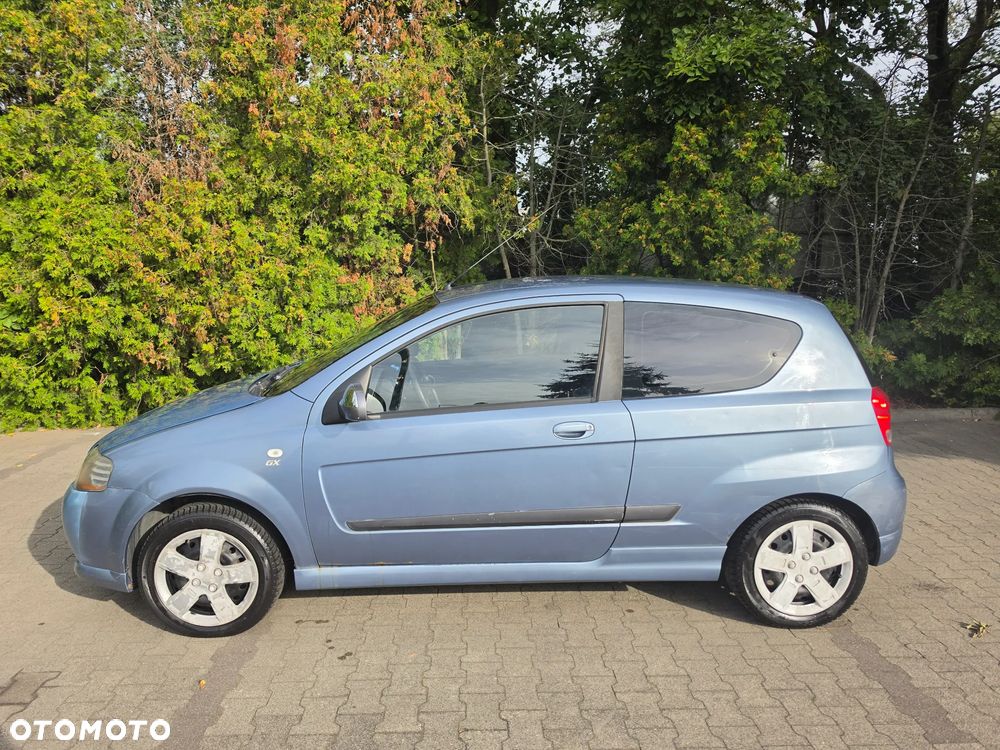 Chevrolet Kalos - 2