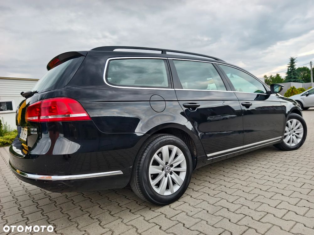 Volkswagen Passat 2.0 TDI Comfortline - 38