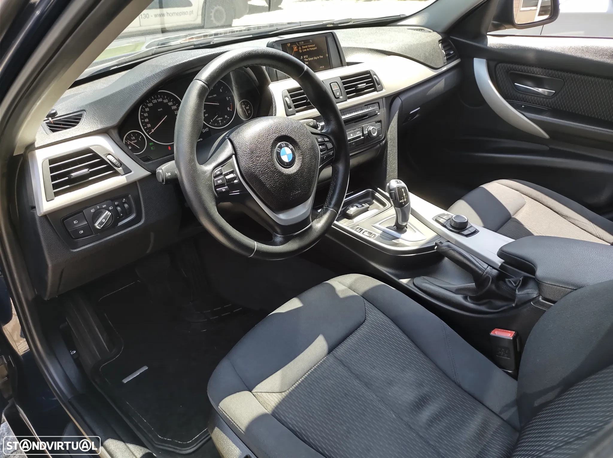 BMW 318 d Touring Auto - 15