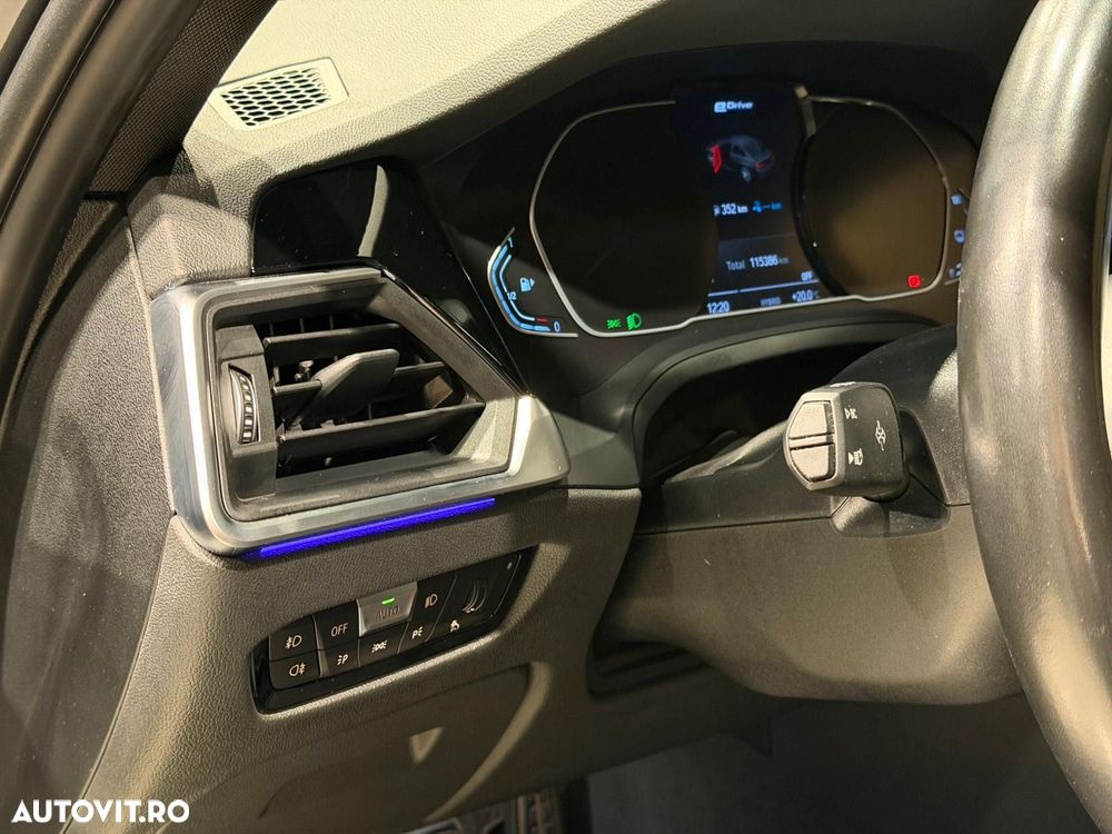 BMW Seria 3 - 38