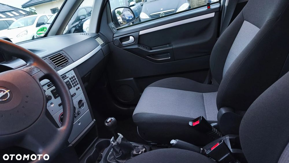 Opel Meriva - 17