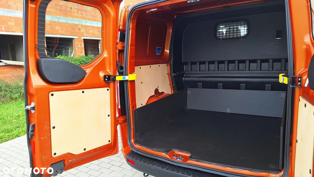 Ford Transit Custom 300 L1H1 Ambiente (bryg.) - 23
