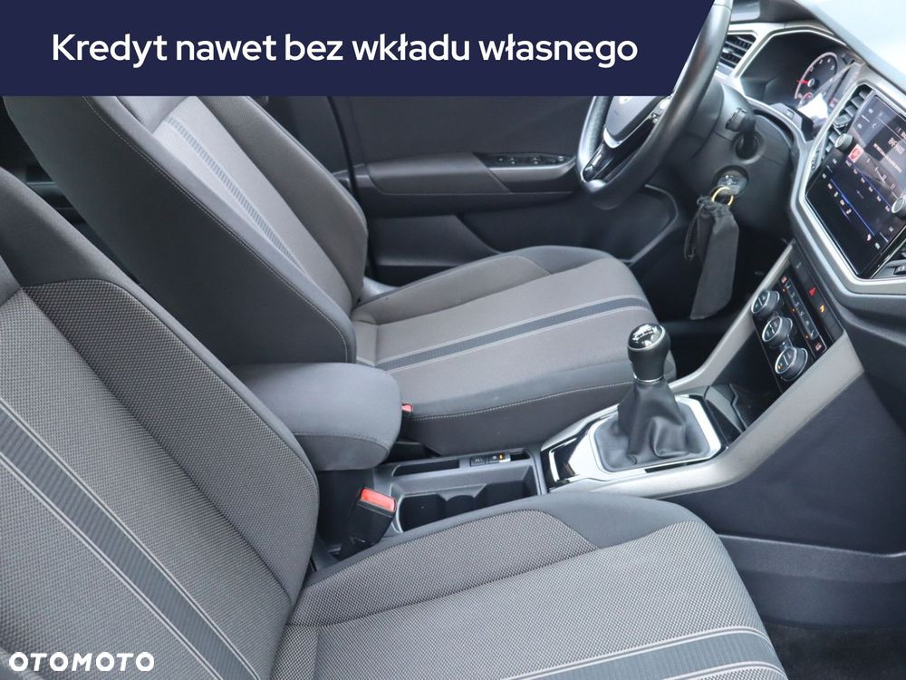 Volkswagen T-Roc - 11