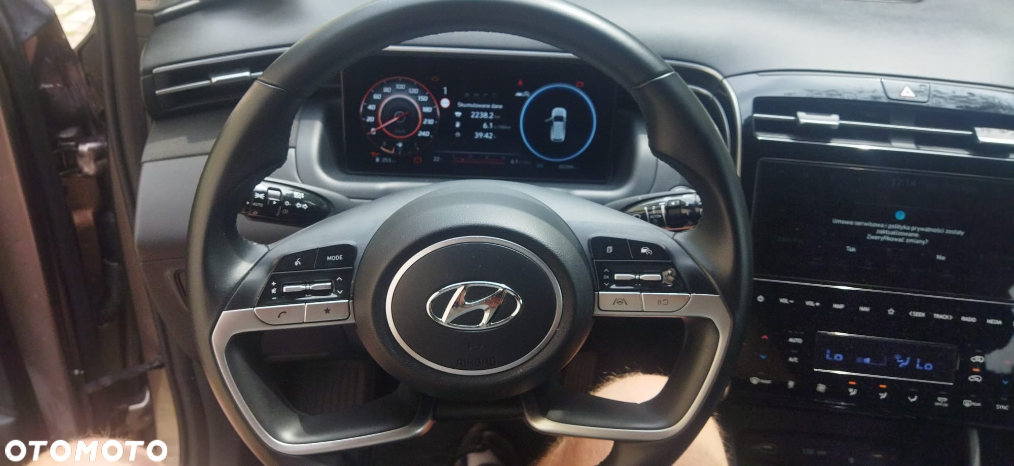 Hyundai Tucson - 8