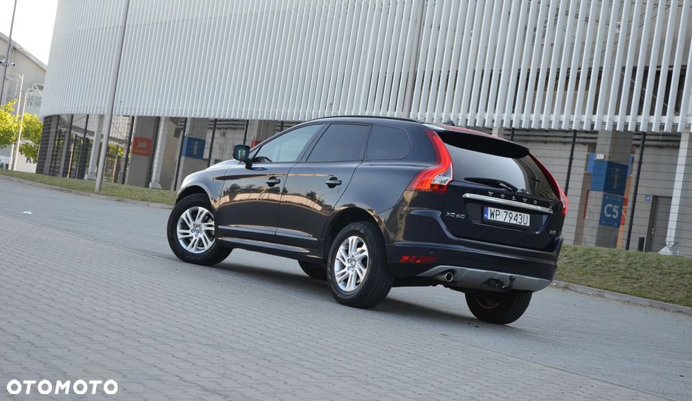 Volvo XC 60 - 6
