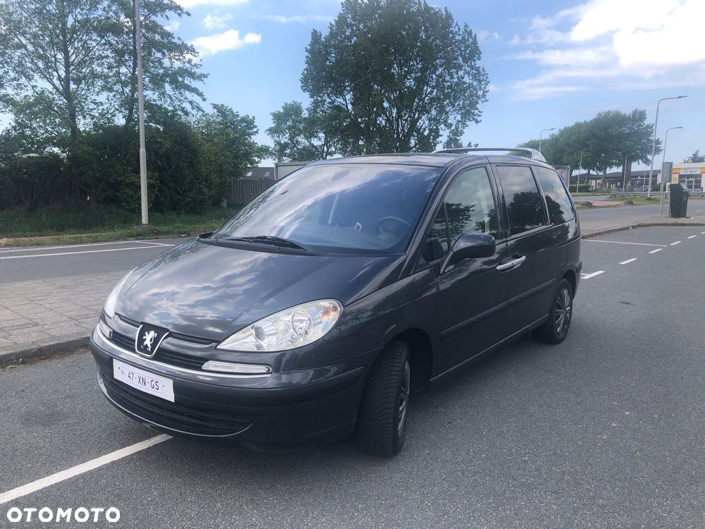 Citroën C8 2.0 16V Style - 1