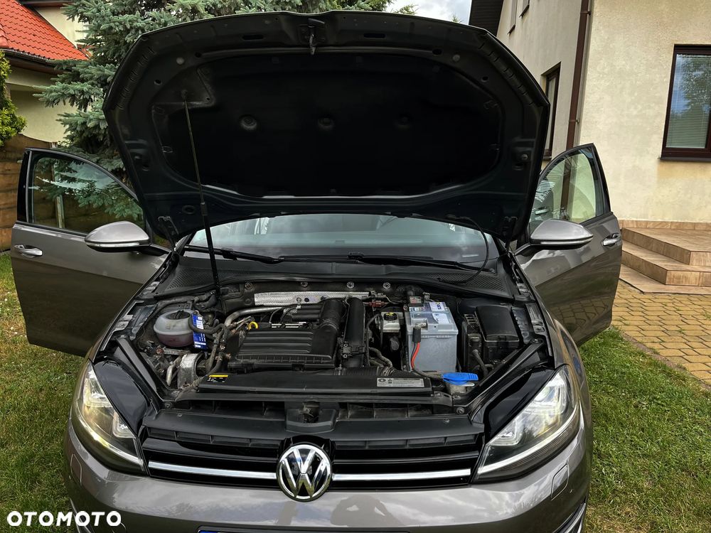 Volkswagen Golf 1.2 TSI Highline - 15
