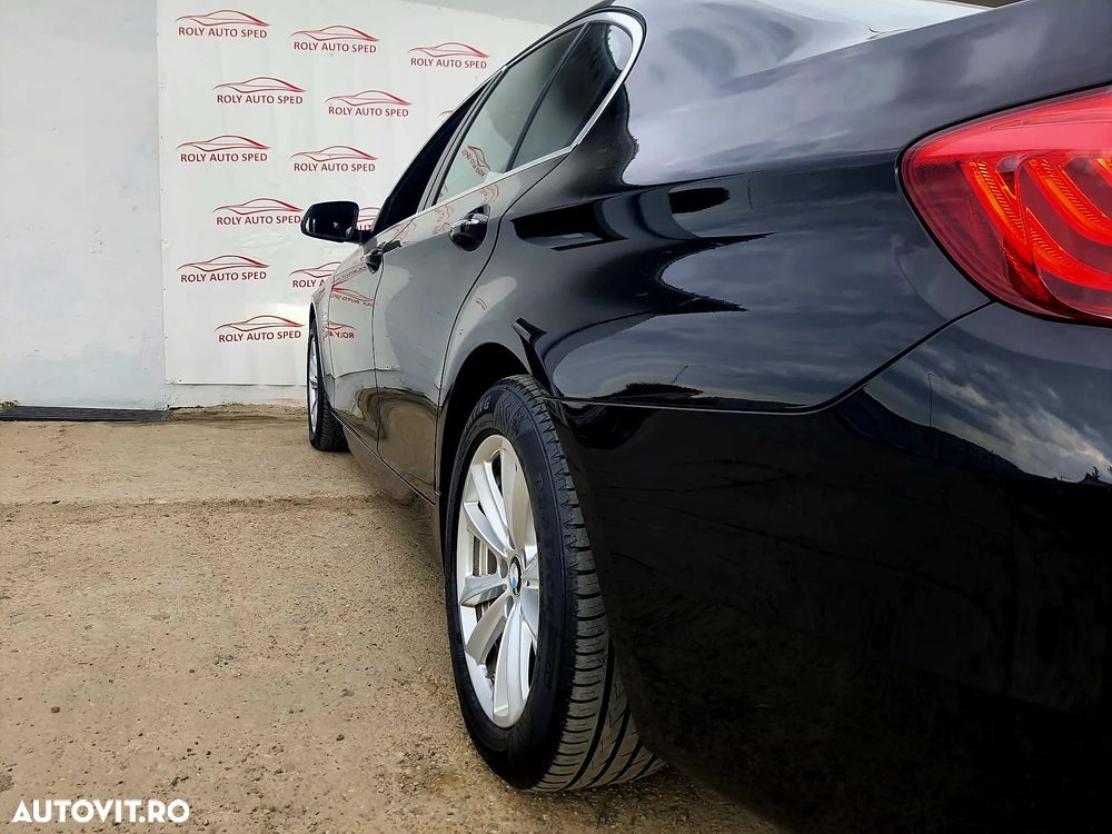 BMW Seria 5 530d AT - 9