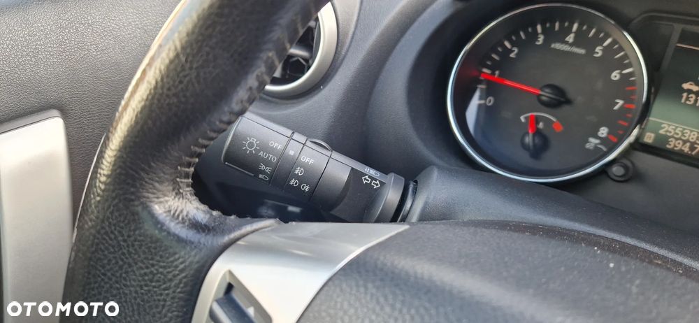 Nissan Qashqai 2.0 Tekna - 12