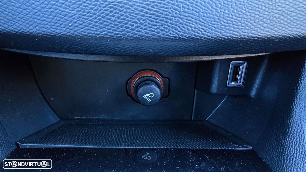 Peugeot 308 1.5 BlueHDi Style - 38