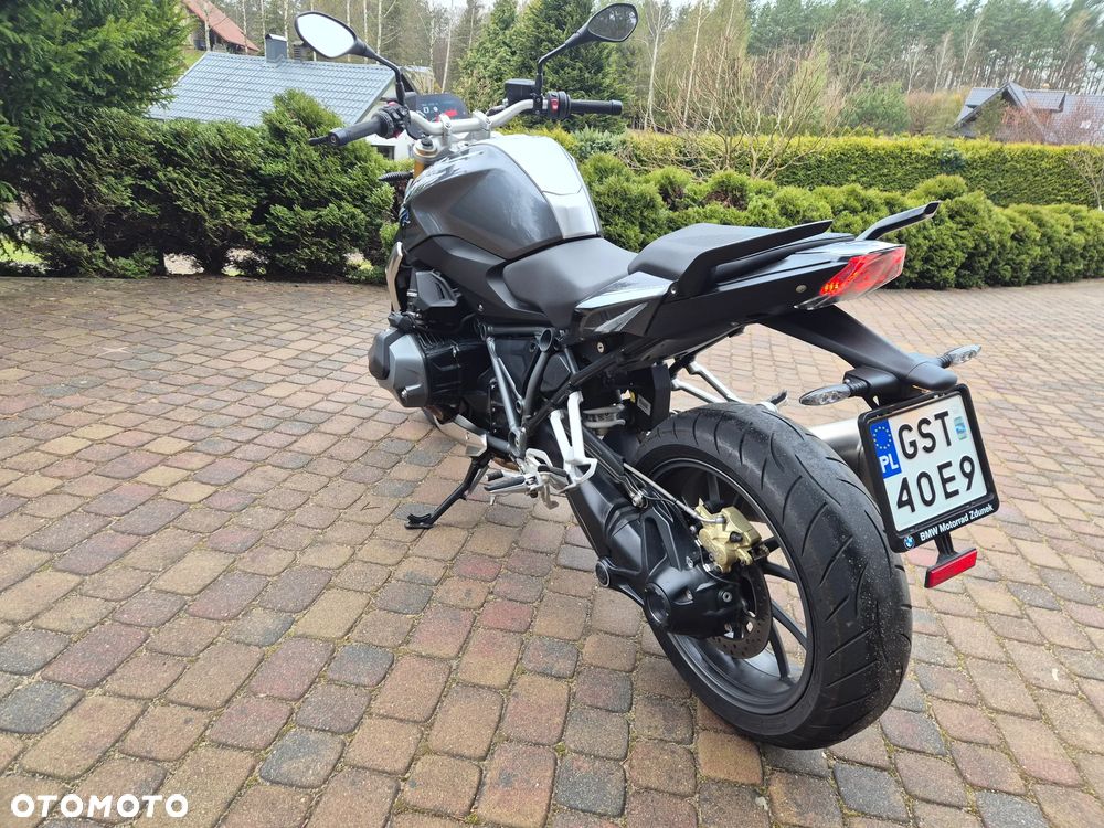BMW R - 16