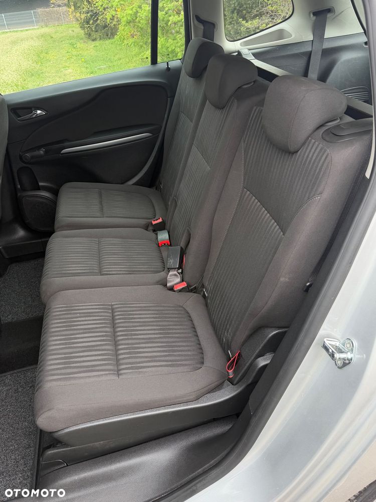 Opel Zafira 2.0 CDTI Cosmo - 9