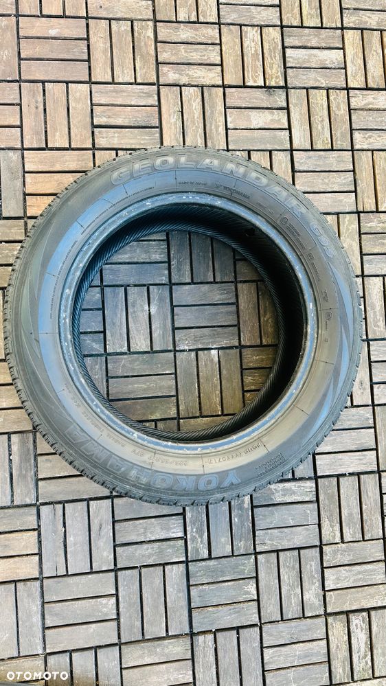 4x Yokohama Geolandar G95 225/55R17 DOT 0717 4-5 mm - 2