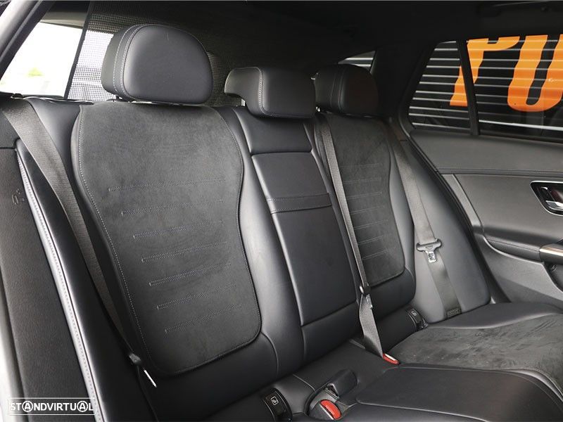 Mercedes-Benz C 300 e AMG Line - 14
