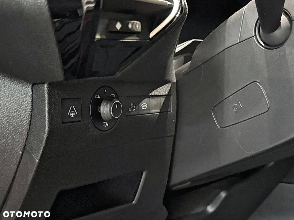 DS Automobiles DS 7 Crossback 1.5 BlueHDi Performance Line + - 13