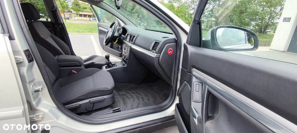 Opel Vectra 1.9 CDTI Elegance - 23