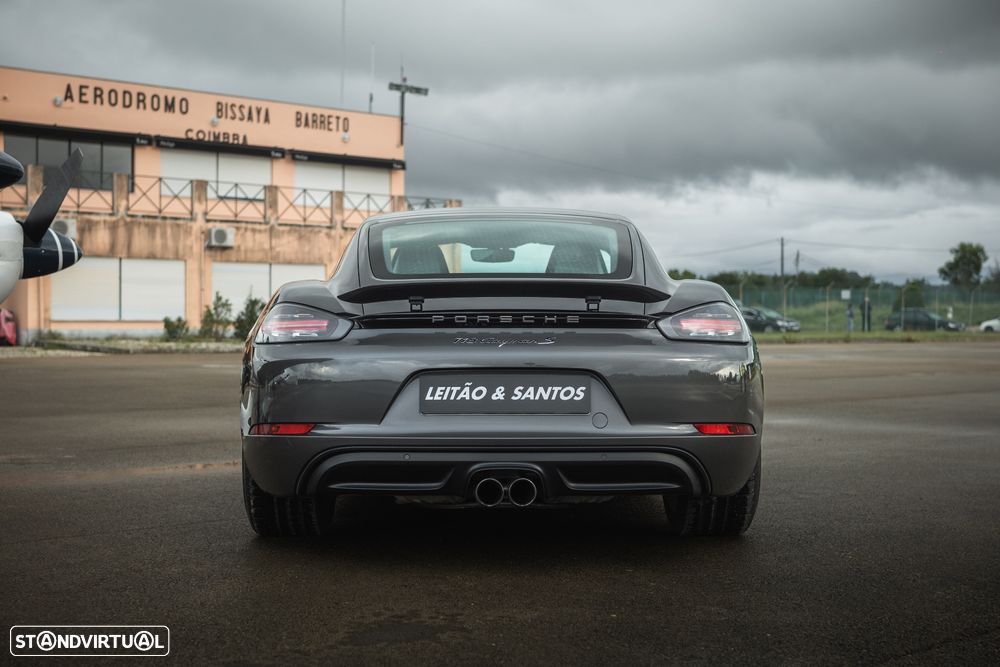 Porsche 718 Cayman 2.5 S PDK - 12